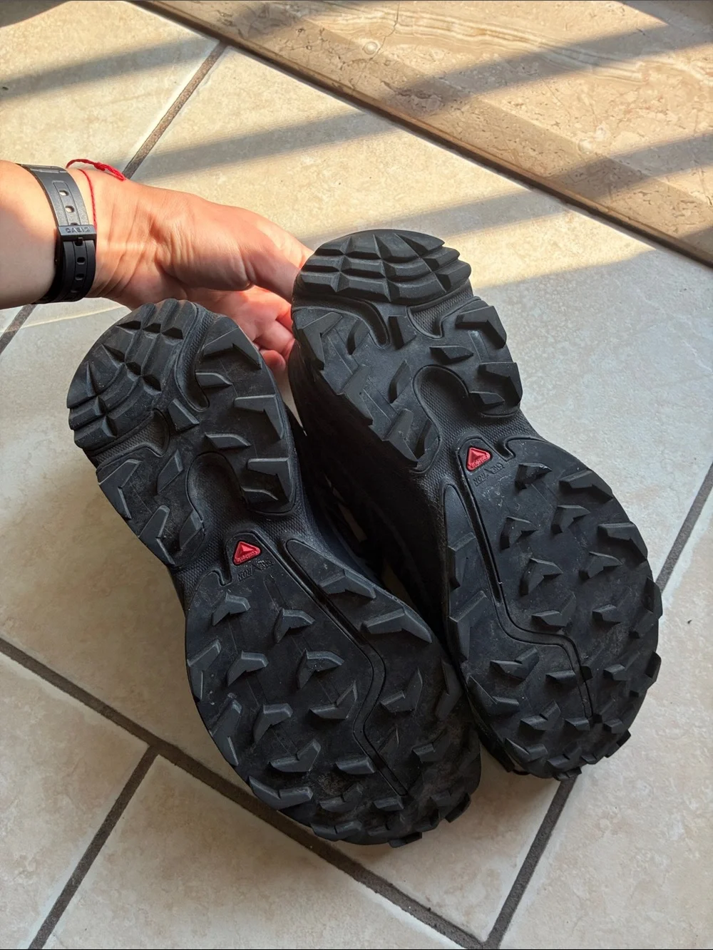 SALOMON XT-6 in Black / Phantom - Picture 7 of 8